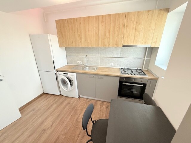 Unirii, 13 Septembrie, Hotel Marriott, Casa Poporului- 3 camere, bloc nou