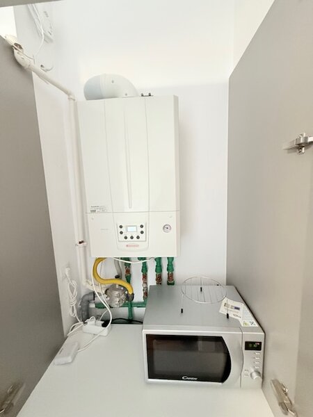 Unirii, 13 Septembrie, Hotel Marriott, Casa Poporului- 3 camere, bloc nou